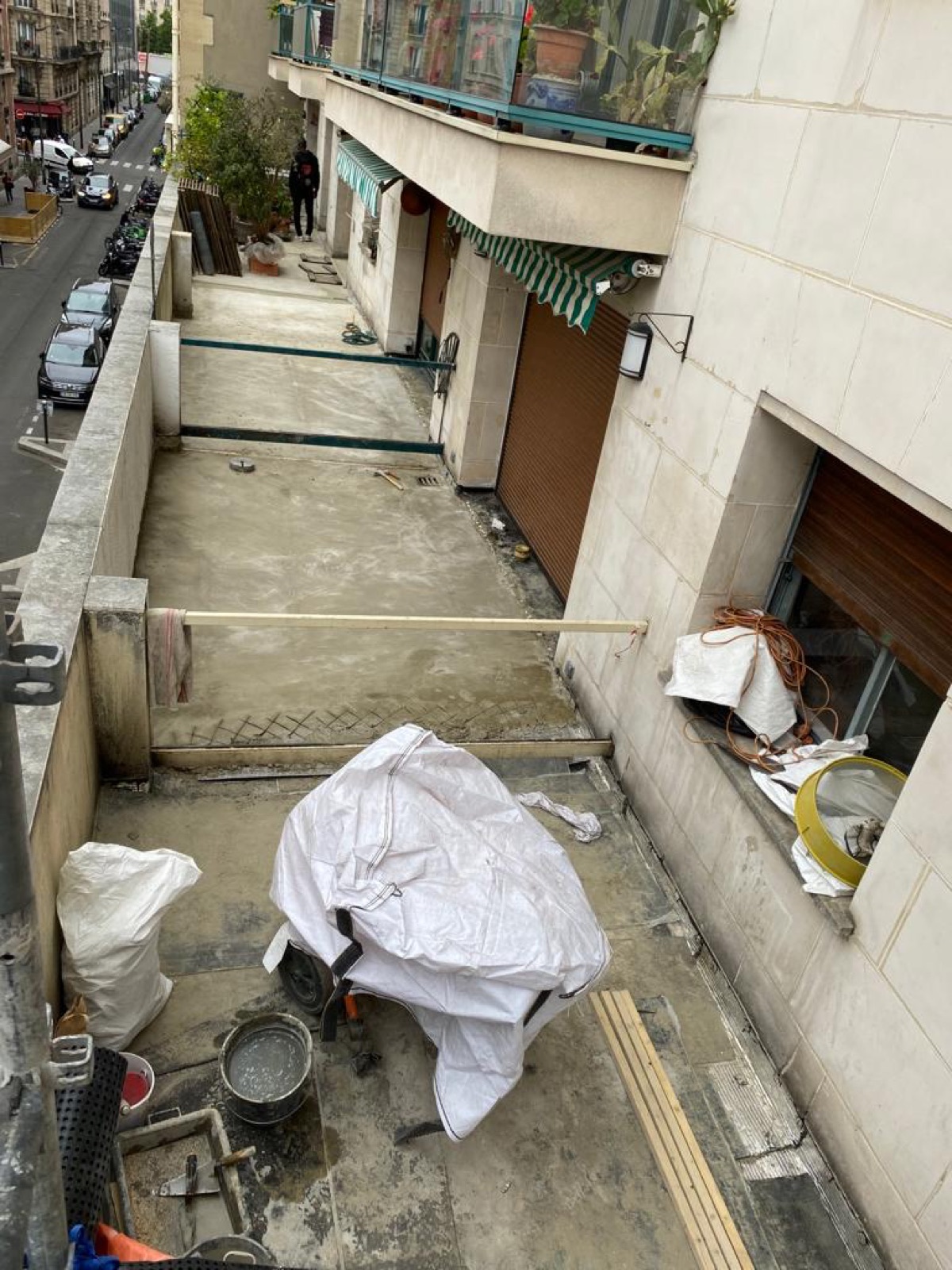 Terrasse avant la pose du dallage